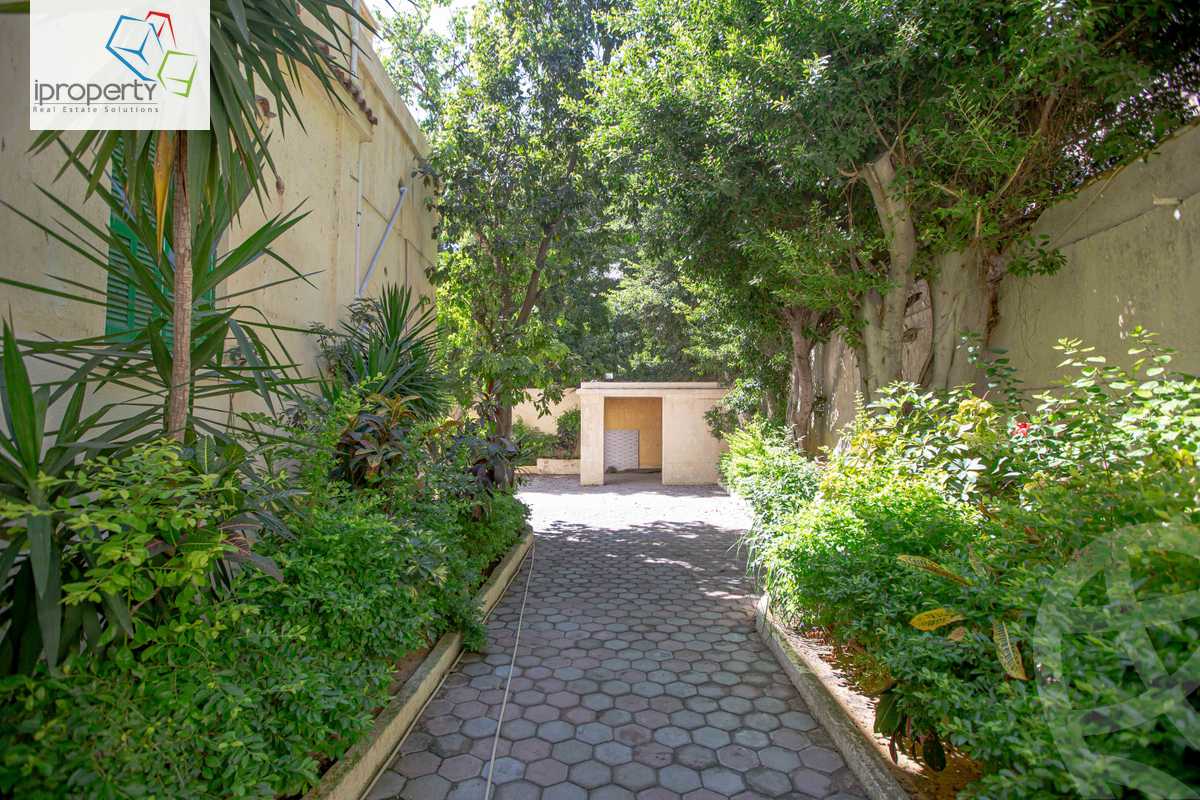 https://aqarmap.com.eg/ar/listing/2716104-for-rent-alexandria-kafr-abdo-kafr-abdou-st