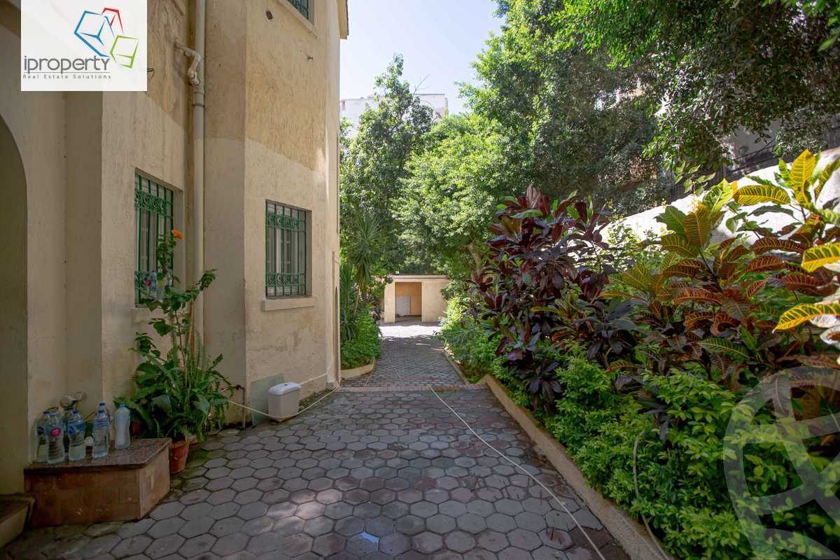 https://aqarmap.com.eg/ar/listing/2716104-for-rent-alexandria-kafr-abdo-kafr-abdou-st