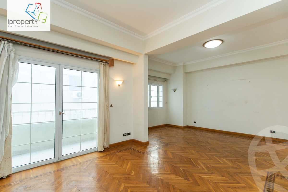 https://aqarmap.com.eg/ar/listing/3780684-for-rent-alexandria-kafr-abdo-sant-giyn-st