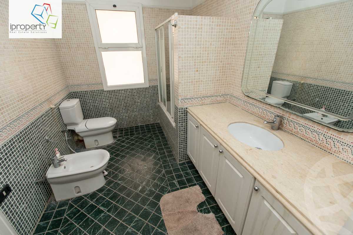https://aqarmap.com.eg/ar/listing/3780684-for-rent-alexandria-kafr-abdo-sant-giyn-st