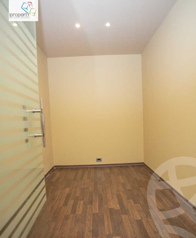 https://aqarmap.com.eg/ar/listing/3875404-for-rent-alexandria-kafr-abdo-kafr-abdou-st