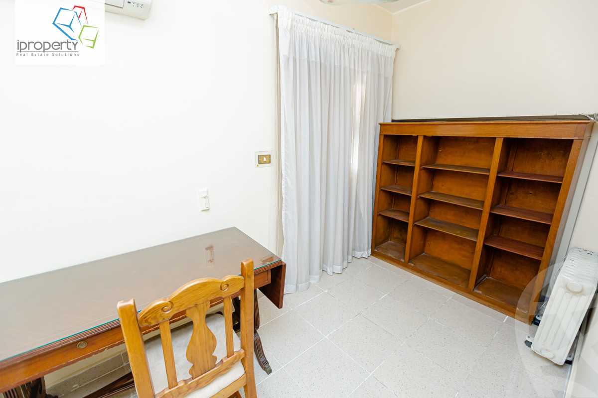 https://aqarmap.com.eg/ar/listing/3875651-for-rent-alexandria-kafr-abdo-kafr-abdou-st