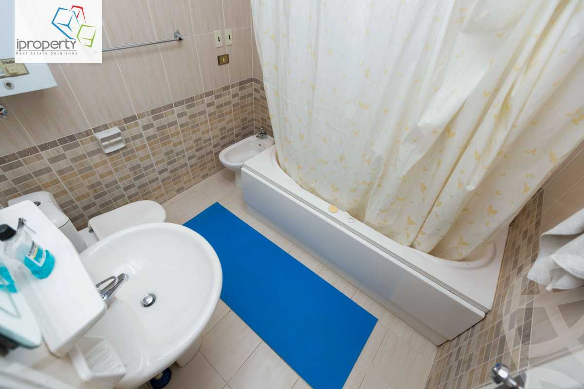 https://aqarmap.com.eg/ar/listing/3875651-for-rent-alexandria-kafr-abdo-kafr-abdou-st