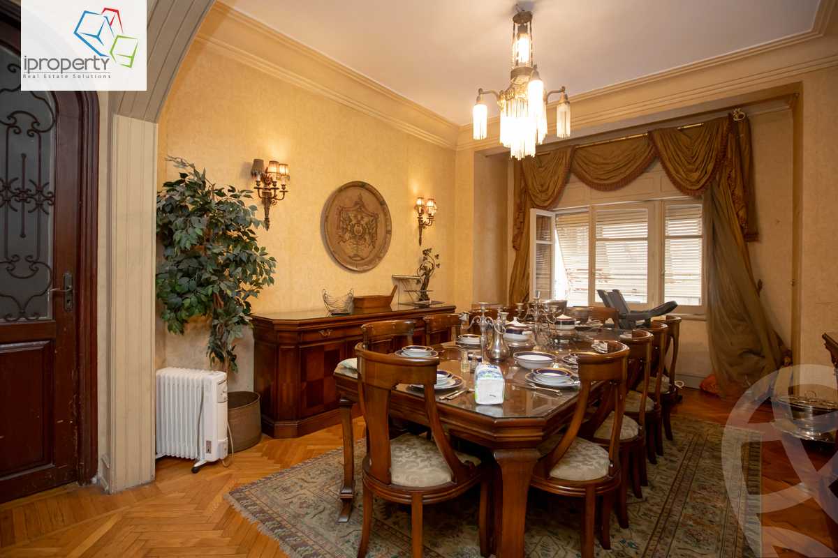 https://aqarmap.com.eg/ar/listing/4263987-for-sale-alexandria-kafr-abdo-sant-giyn-st