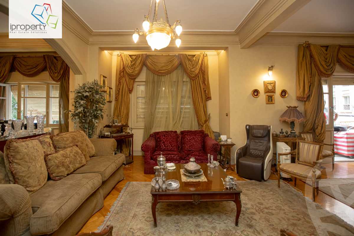 https://aqarmap.com.eg/ar/listing/4263987-for-sale-alexandria-kafr-abdo-sant-giyn-st