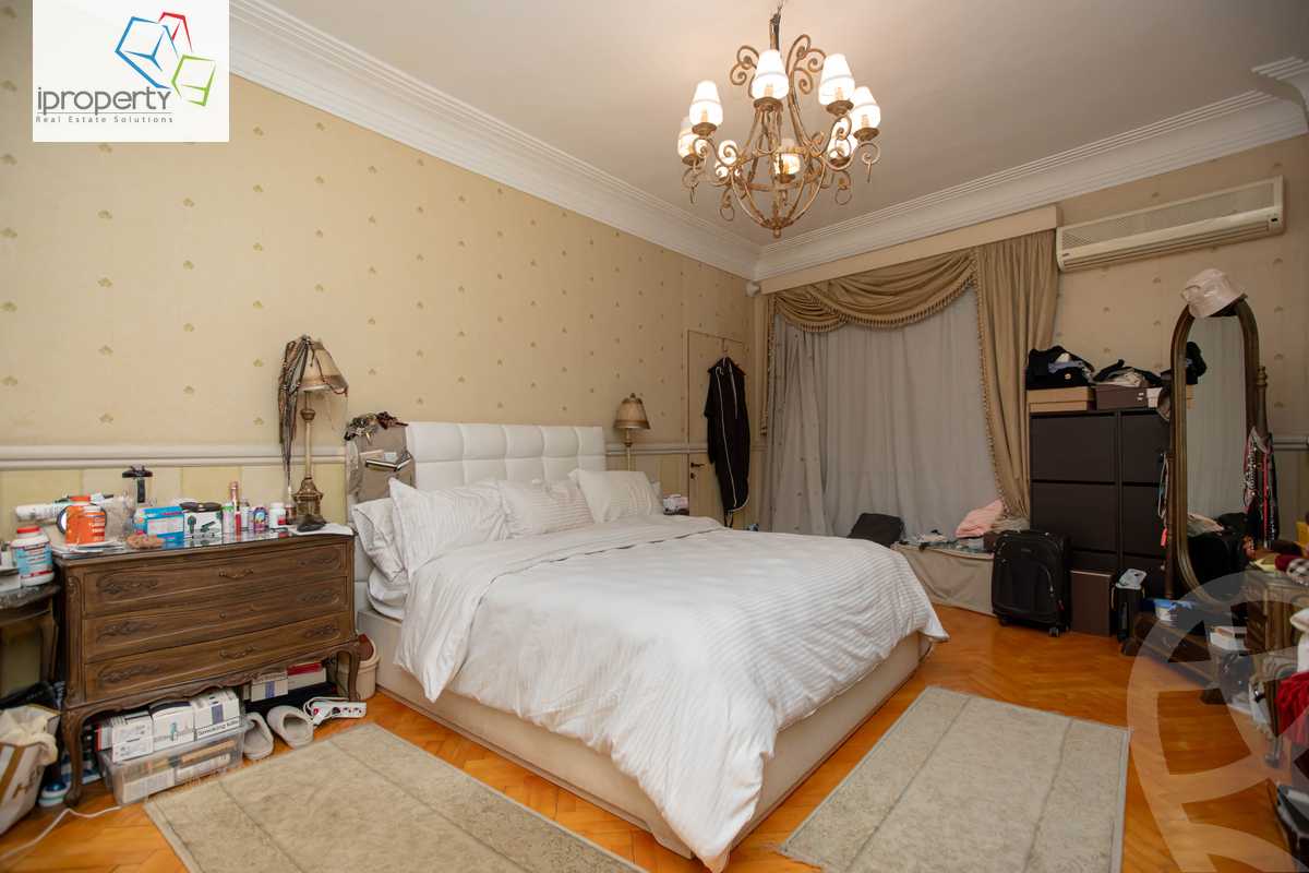 https://aqarmap.com.eg/ar/listing/4263987-for-sale-alexandria-kafr-abdo-sant-giyn-st