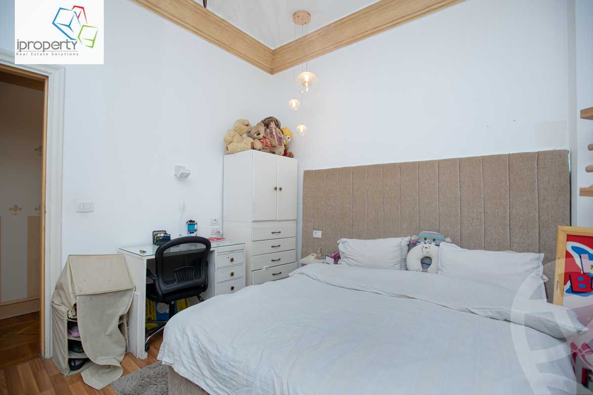 https://aqarmap.com.eg/ar/listing/4263987-for-sale-alexandria-kafr-abdo-sant-giyn-st