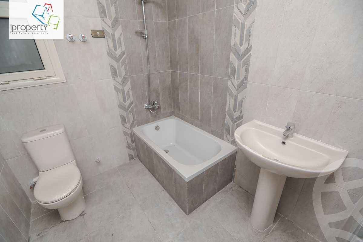 https://aqarmap.com.eg/en/listing/4378589-for-sale-alexandria-ganaklis-shr-bw-qyr-tryq-lhry