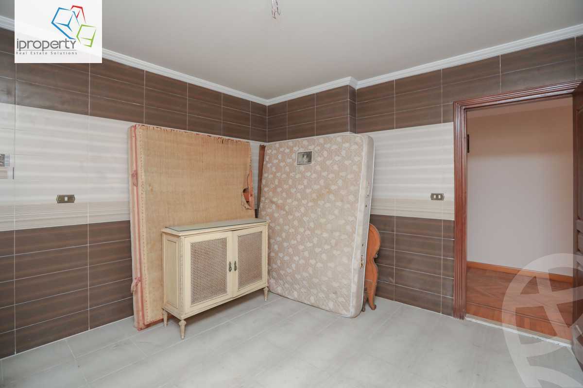 https://aqarmap.com.eg/en/listing/4378589-for-sale-alexandria-ganaklis-shr-bw-qyr-tryq-lhry