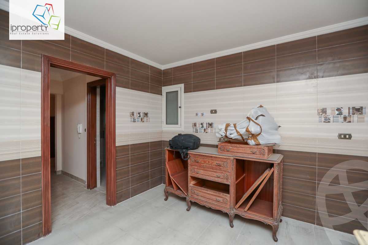 https://aqarmap.com.eg/en/listing/4378589-for-sale-alexandria-ganaklis-shr-bw-qyr-tryq-lhry
