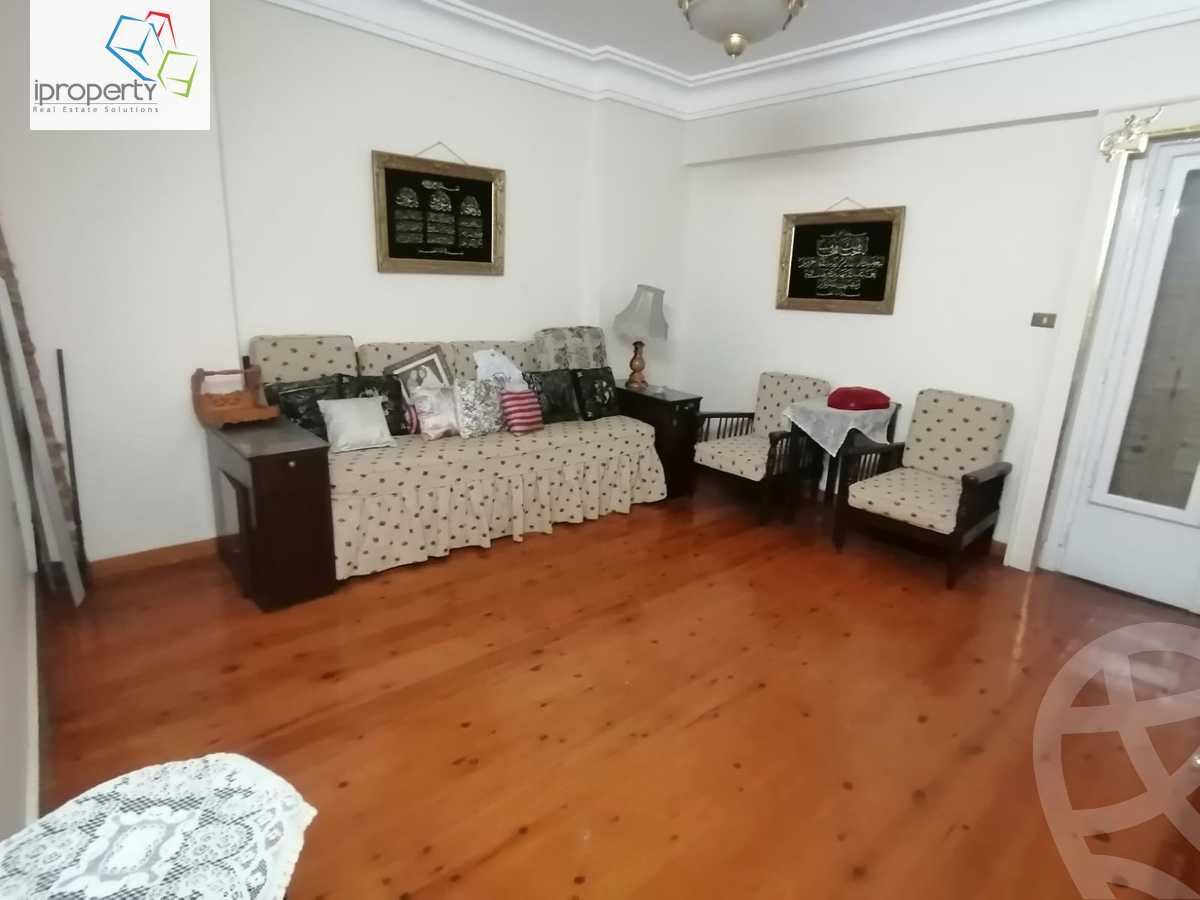 https://aqarmap.com.eg/ar/listing/4478887-for-rent-alexandria-kafr-abdo-mohammed-darwish-el-deeb-st