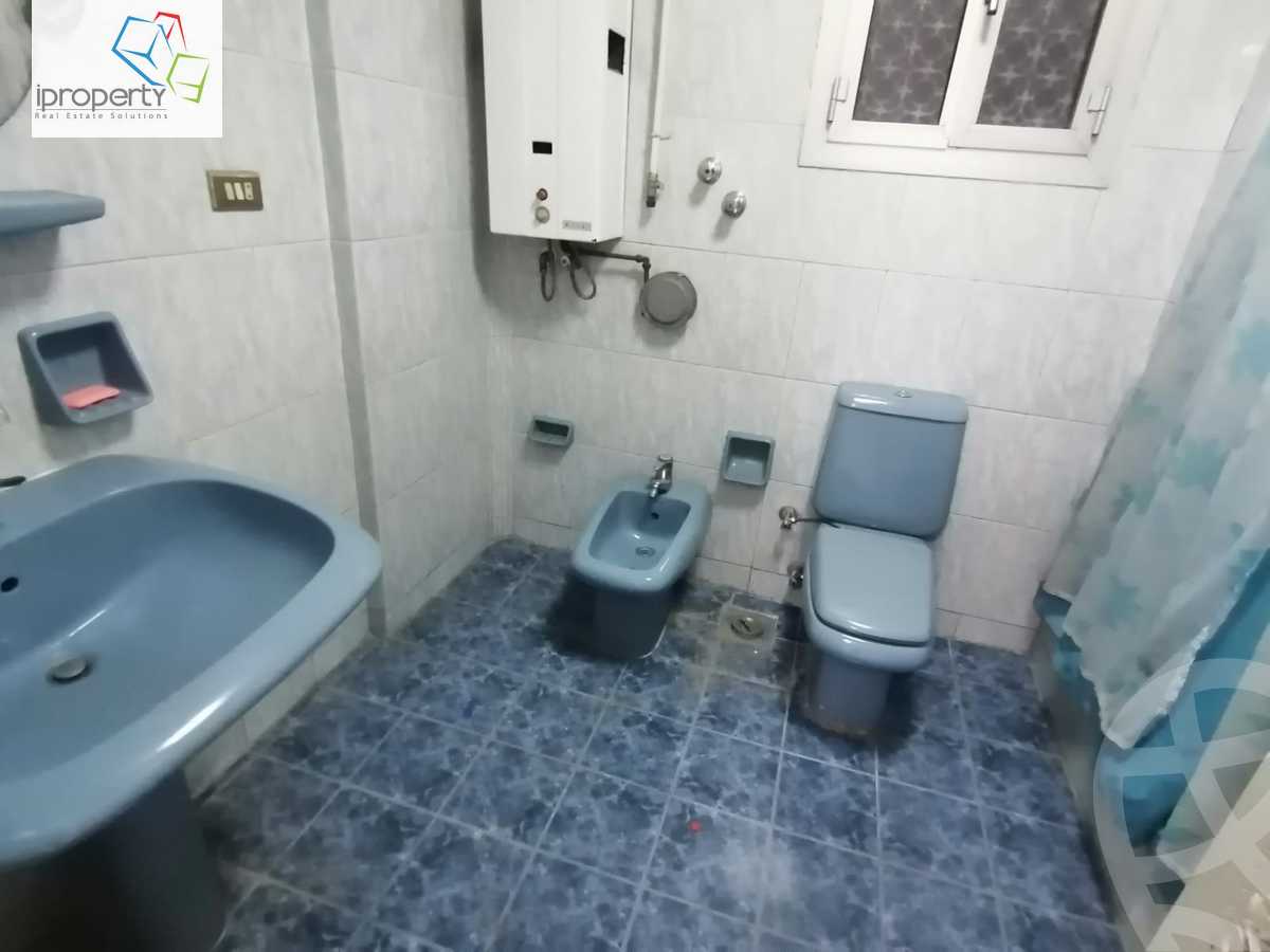 https://aqarmap.com.eg/ar/listing/4478887-for-rent-alexandria-kafr-abdo-mohammed-darwish-el-deeb-st