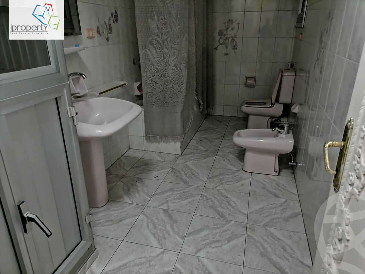 https://aqarmap.com.eg/ar/listing/4478887-for-rent-alexandria-kafr-abdo-mohammed-darwish-el-deeb-st