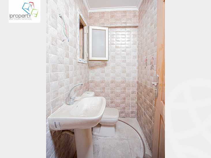 https://aqarmap.com.eg/en/listing/4969002-for-rent-alexandria-lauran-alexandria-lauran-abd-el-khalik-tharwat-st