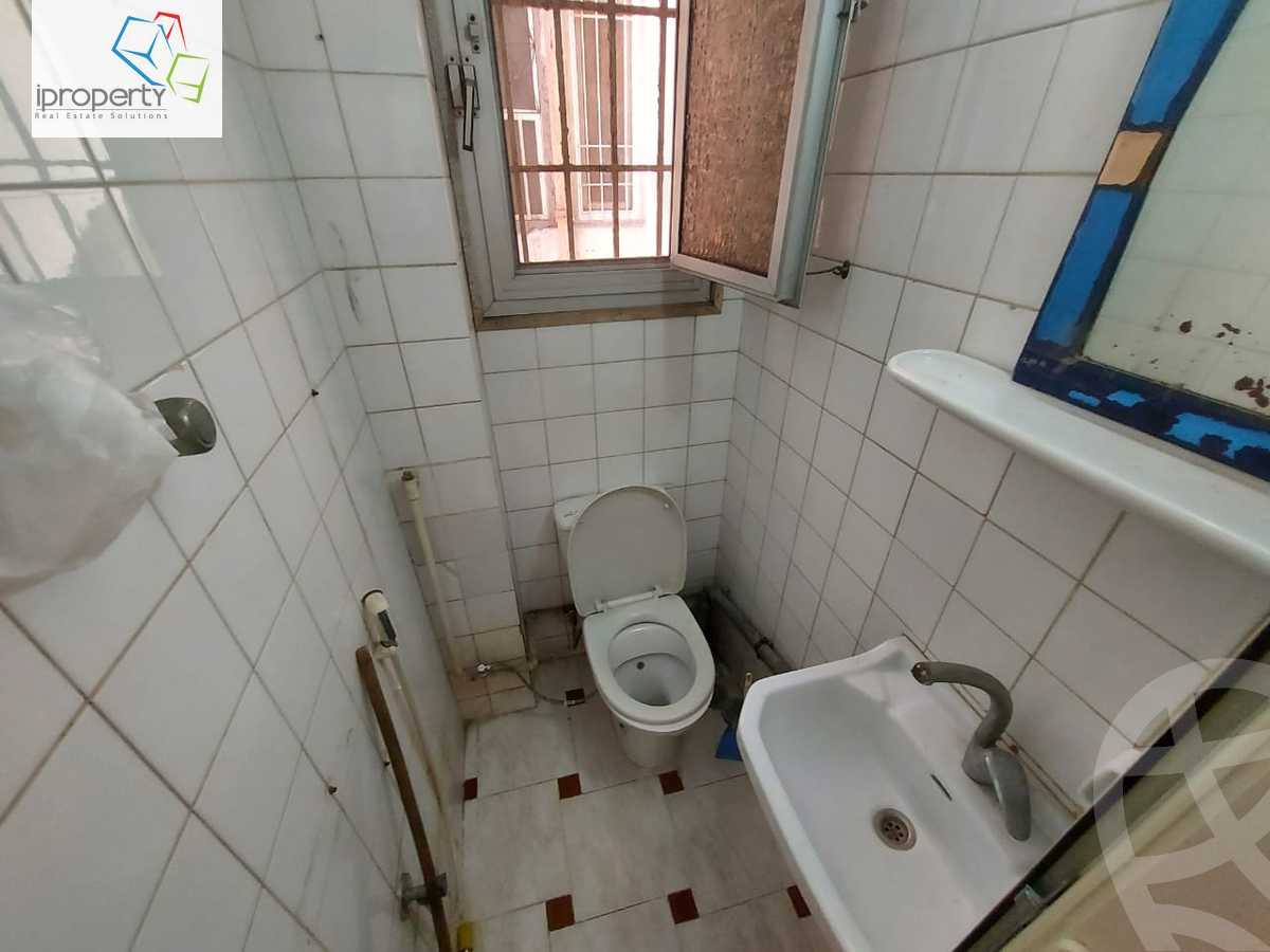 https://aqarmap.com.eg/en/listing/5934495-for-rent-alexandria-el-chatby-port-said-street
