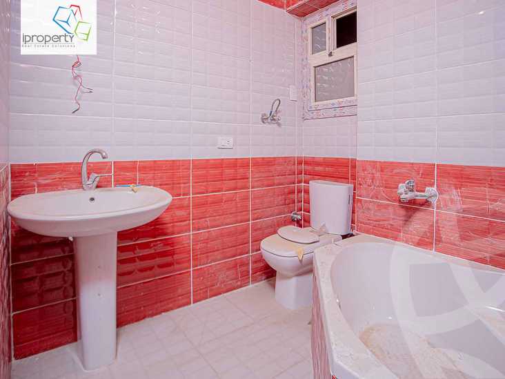 https://aqarmap.com.eg/en/listing/5049964-for-sale-alexandria-lauran-alexandria-lauran-abd-el-khalik-tharwat-st