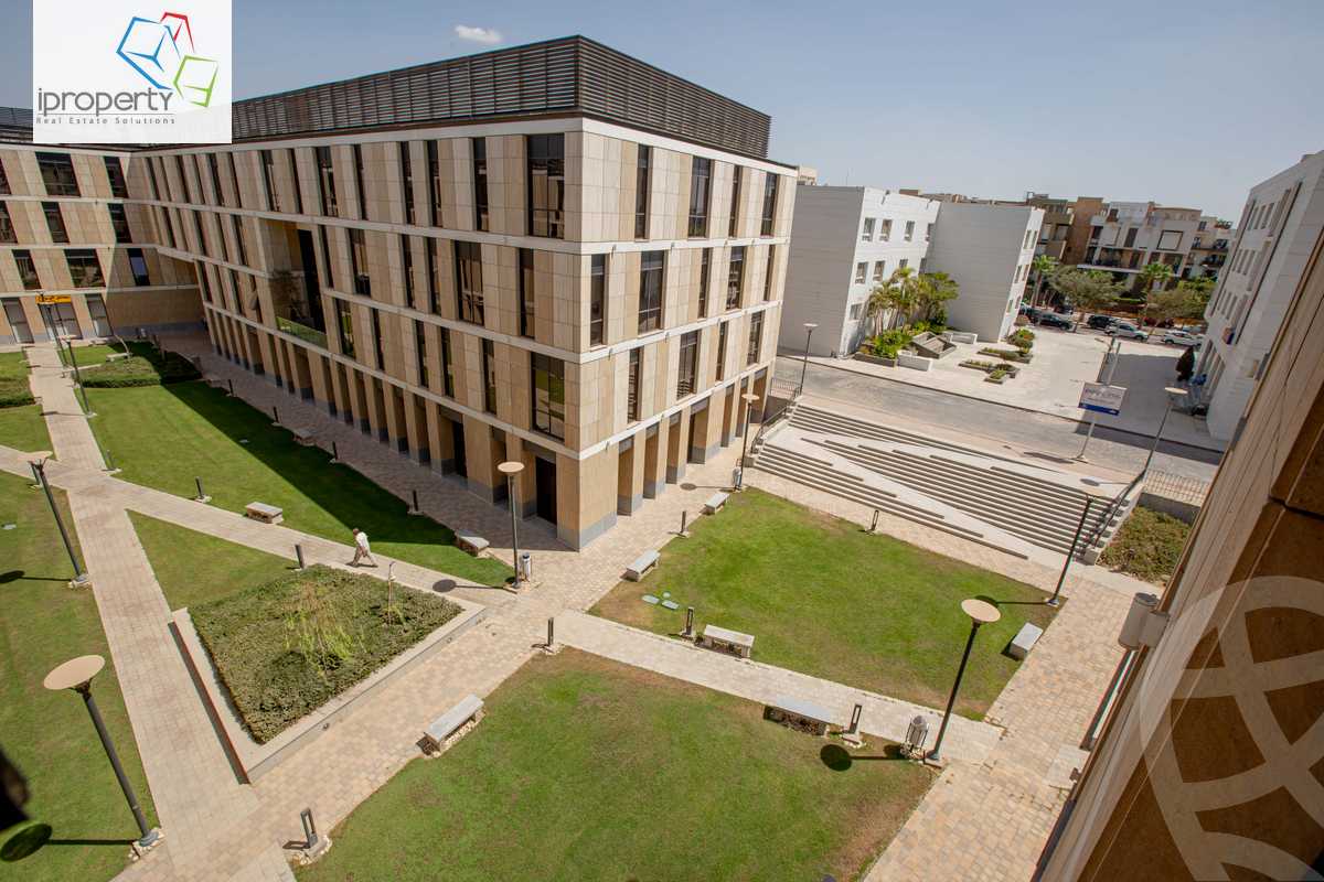 https://aqarmap.com.eg/en/listing/5934410-for-rent-cairo-el-sheikh-zayed-city-compounds-kmbwnd-wyst-twn-swdyk