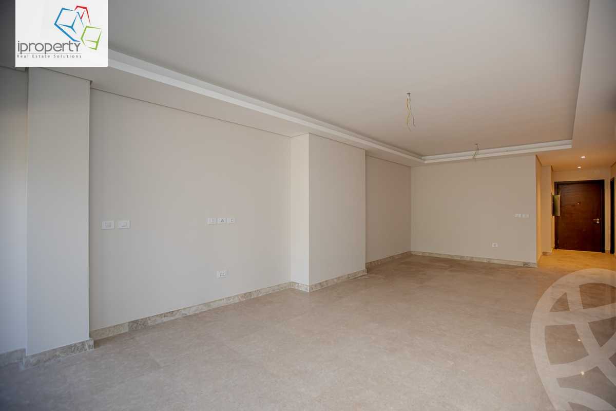 https://aqarmap.com.eg/en/listing/5882287-for-sale-cairo-el-sheikh-zayed-city-compounds-zyd-wr-llttwyr