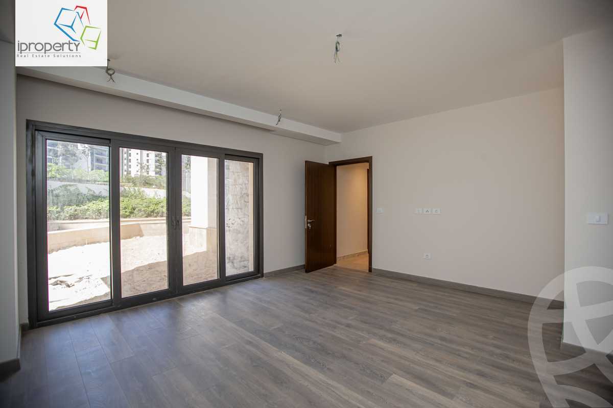 https://aqarmap.com.eg/en/listing/5882287-for-sale-cairo-el-sheikh-zayed-city-compounds-zyd-wr-llttwyr
