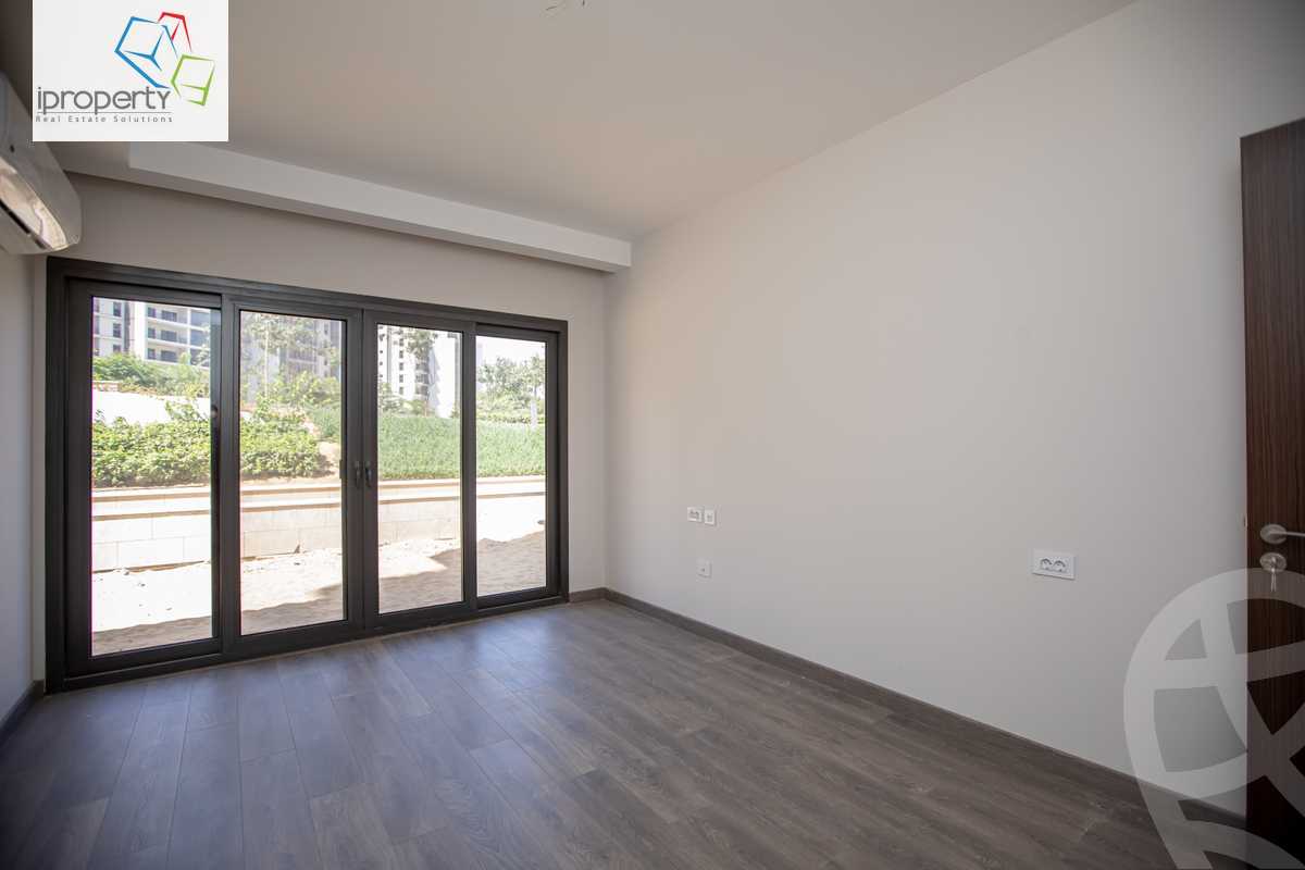 https://aqarmap.com.eg/en/listing/5882287-for-sale-cairo-el-sheikh-zayed-city-compounds-zyd-wr-llttwyr