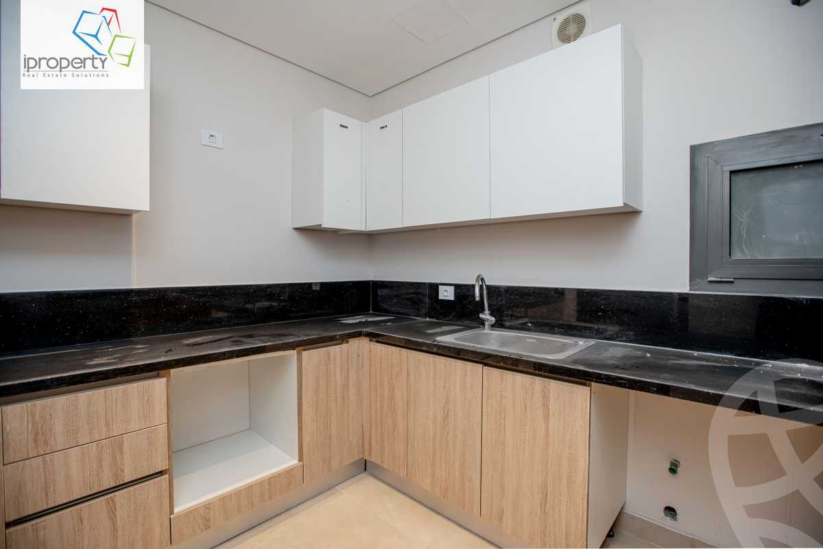 https://aqarmap.com.eg/en/listing/5882287-for-sale-cairo-el-sheikh-zayed-city-compounds-zyd-wr-llttwyr
