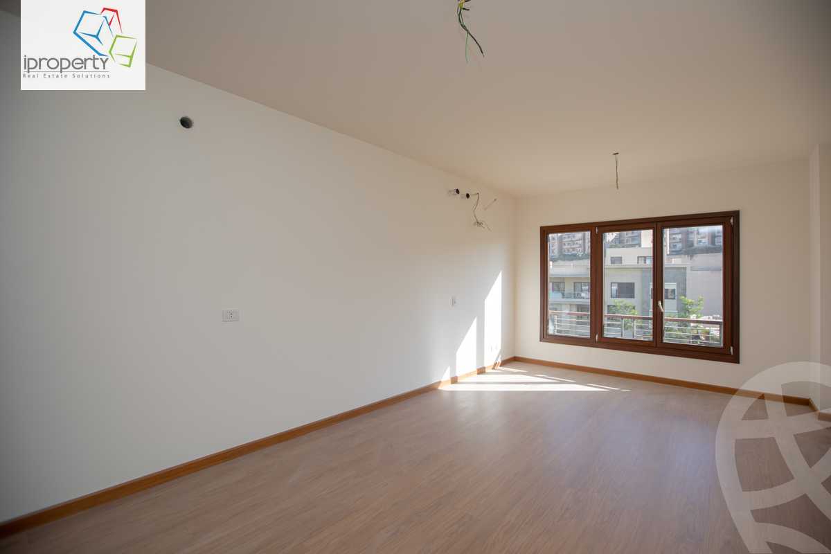 https://aqarmap.com.eg/en/listing/5900988-for-sale-cairo-6th-of-october-compounds-pyramids-heights