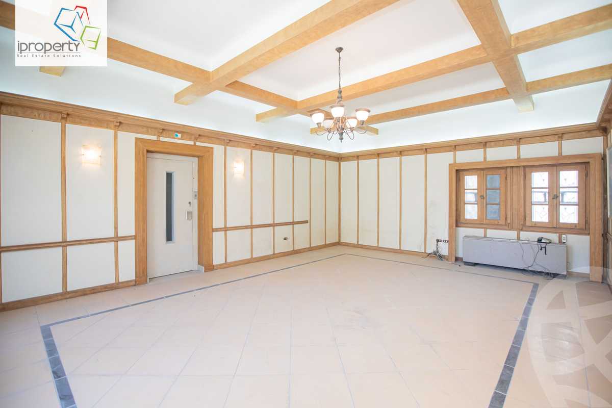 https://aqarmap.com.eg/en/listing/5919556-for-sale-alexandria-kafr-abdo-abd-el-monaem-ryad-st