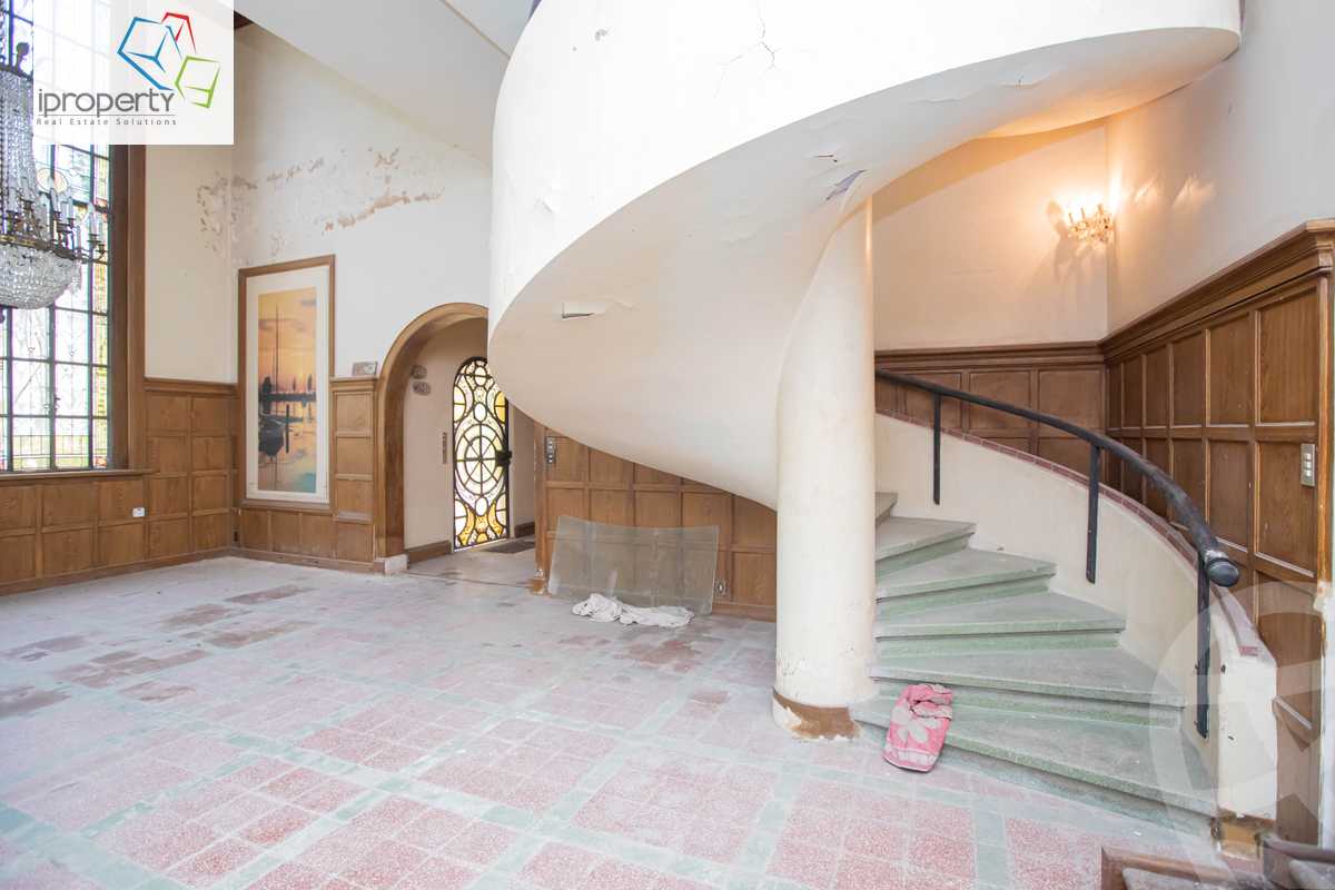 https://aqarmap.com.eg/en/listing/5919556-for-sale-alexandria-kafr-abdo-abd-el-monaem-ryad-st