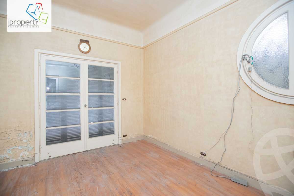 https://aqarmap.com.eg/en/listing/5919556-for-sale-alexandria-kafr-abdo-abd-el-monaem-ryad-st
