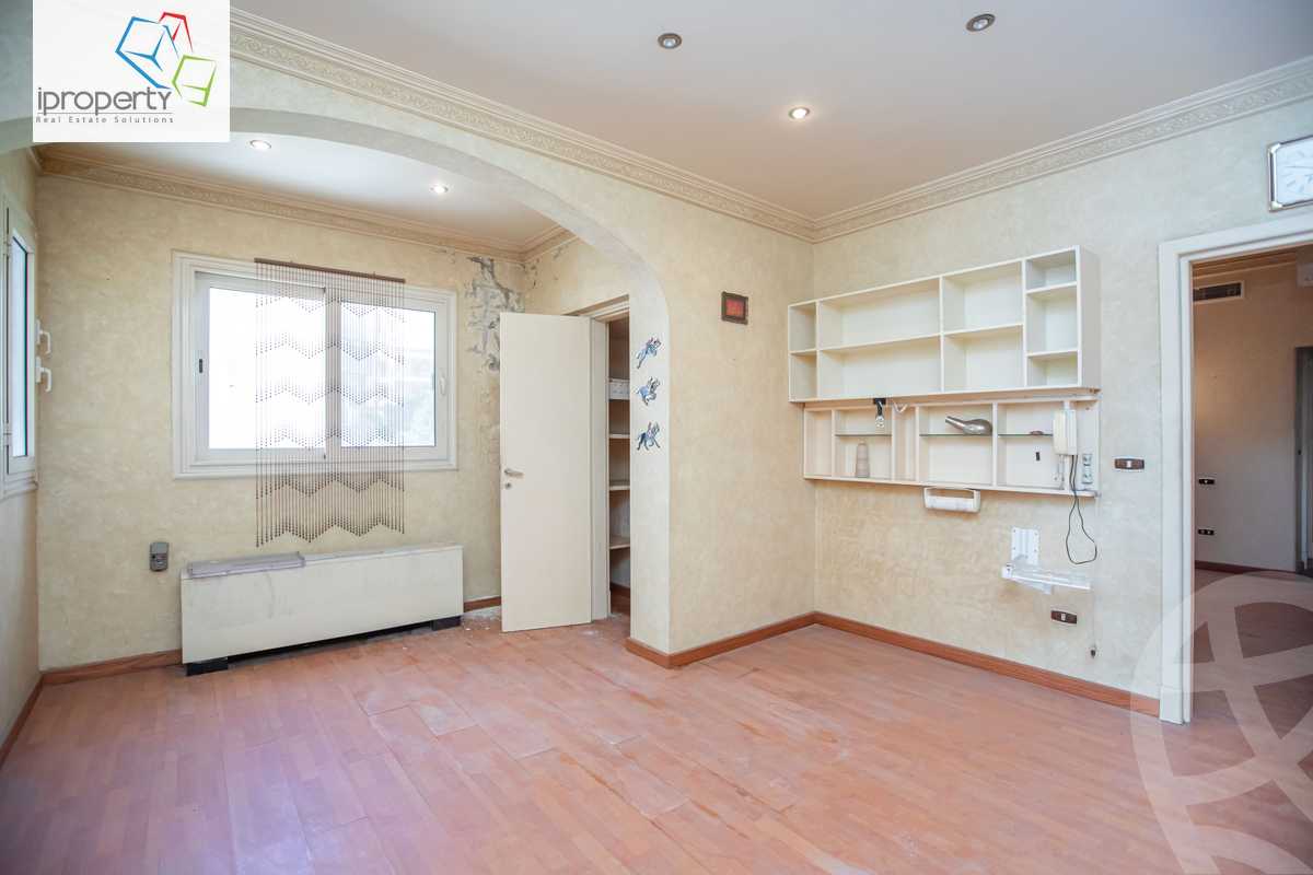 https://aqarmap.com.eg/en/listing/5919556-for-sale-alexandria-kafr-abdo-abd-el-monaem-ryad-st