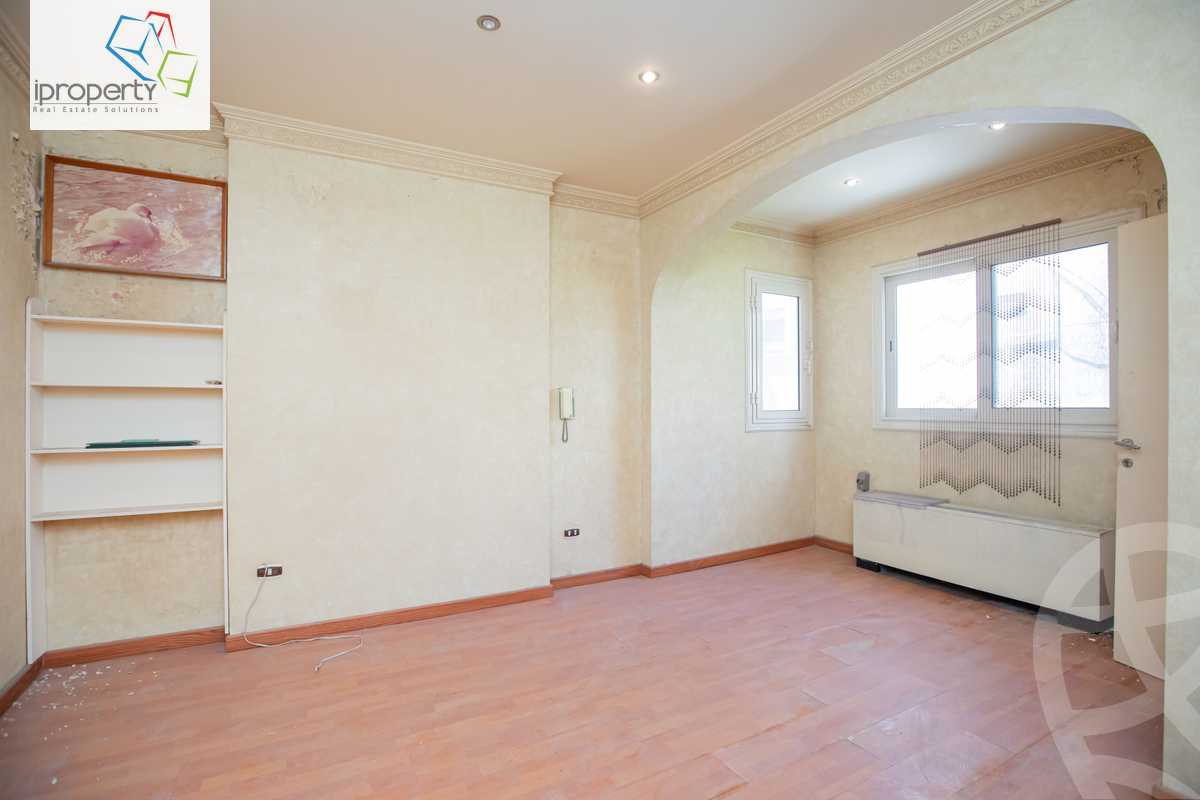 https://aqarmap.com.eg/en/listing/5919556-for-sale-alexandria-kafr-abdo-abd-el-monaem-ryad-st