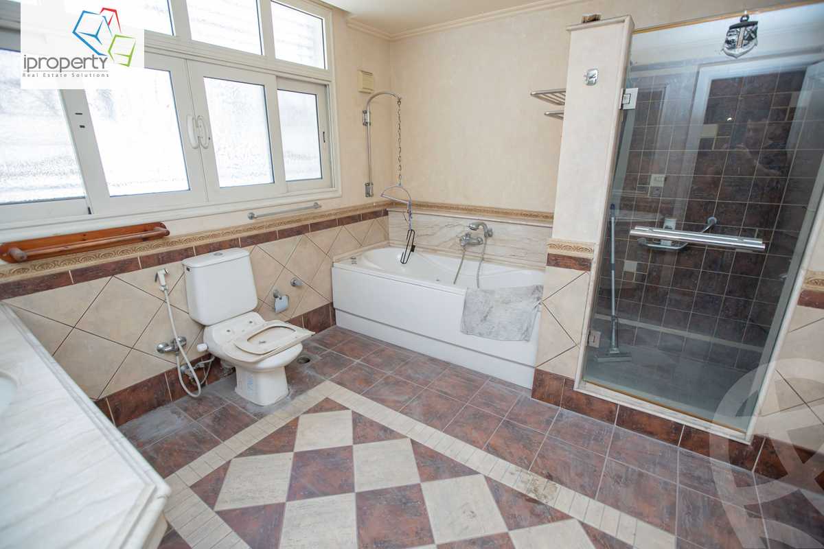 https://aqarmap.com.eg/en/listing/5919556-for-sale-alexandria-kafr-abdo-abd-el-monaem-ryad-st