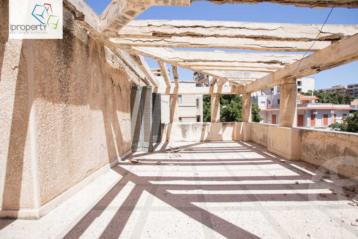 https://aqarmap.com.eg/en/listing/5919556-for-sale-alexandria-kafr-abdo-abd-el-monaem-ryad-st