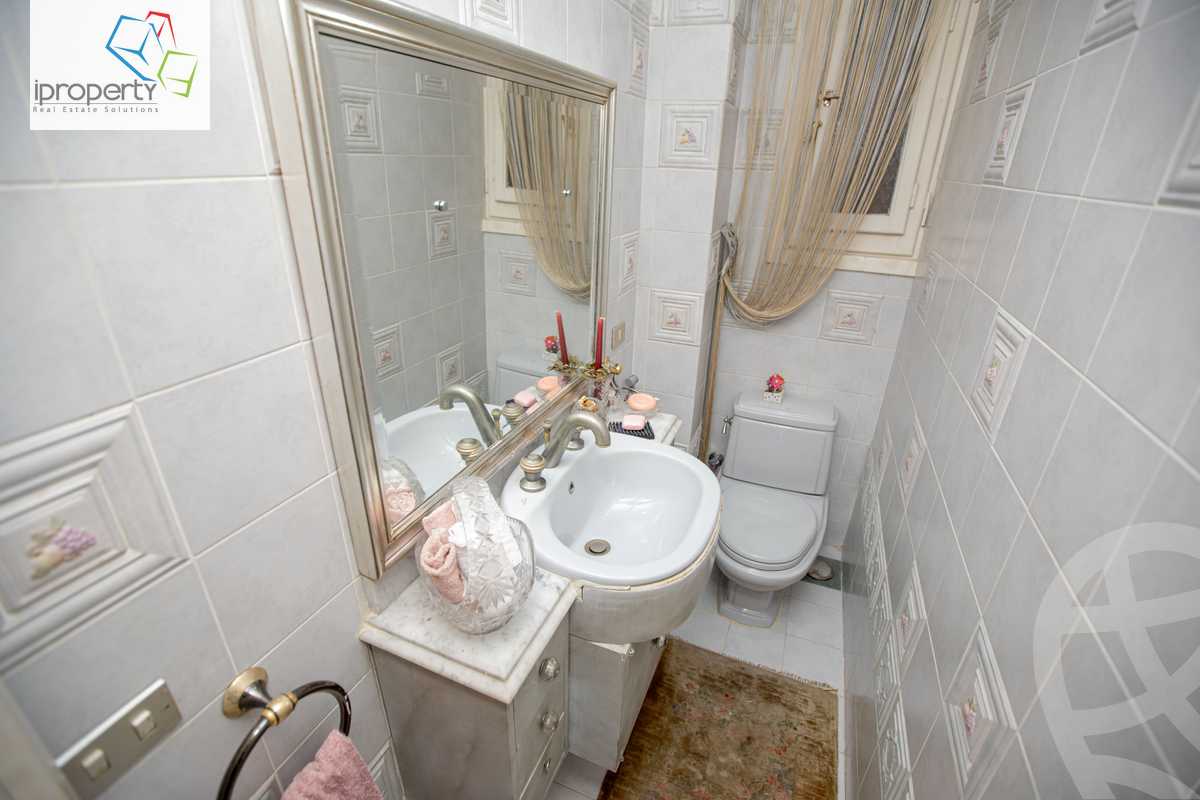 https://aqarmap.com.eg/en/listing/5643464-for-sale-alexandria-zezenia-mahmoud-el-deeb-st