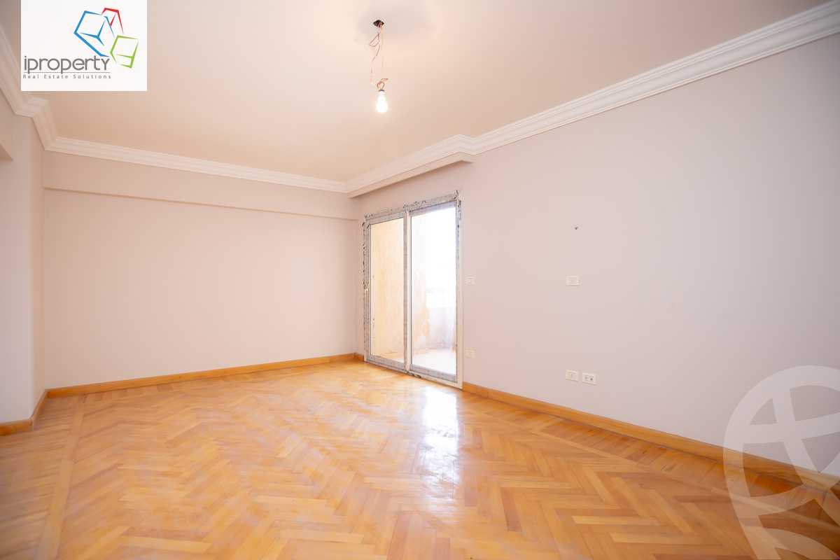 https://aqarmap.com.eg/en/listing/5707449-for-sale-alexandria-smouha