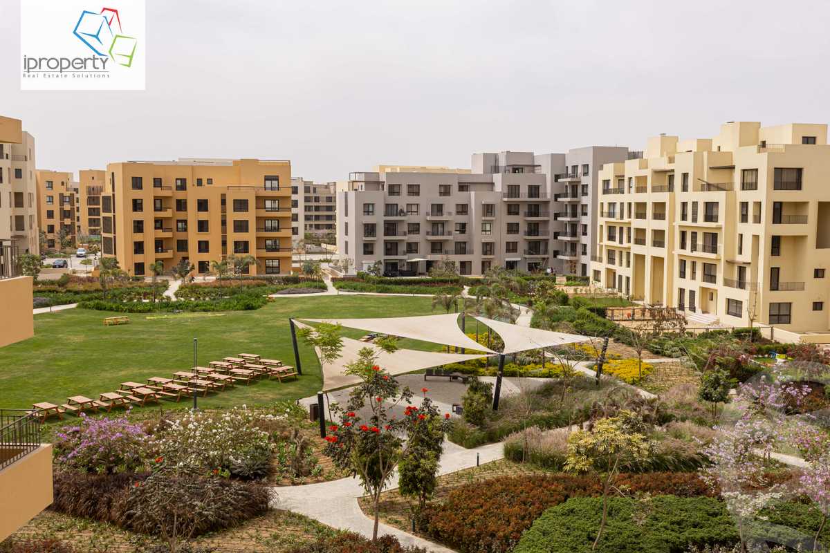 https://aqarmap.com.eg/ar/listing/5794444-for-sale-cairo-6th-of-october-hadaeq-october-kmbwnd-fy-hdyq-ktwbr-o-west-tulwa-o-west