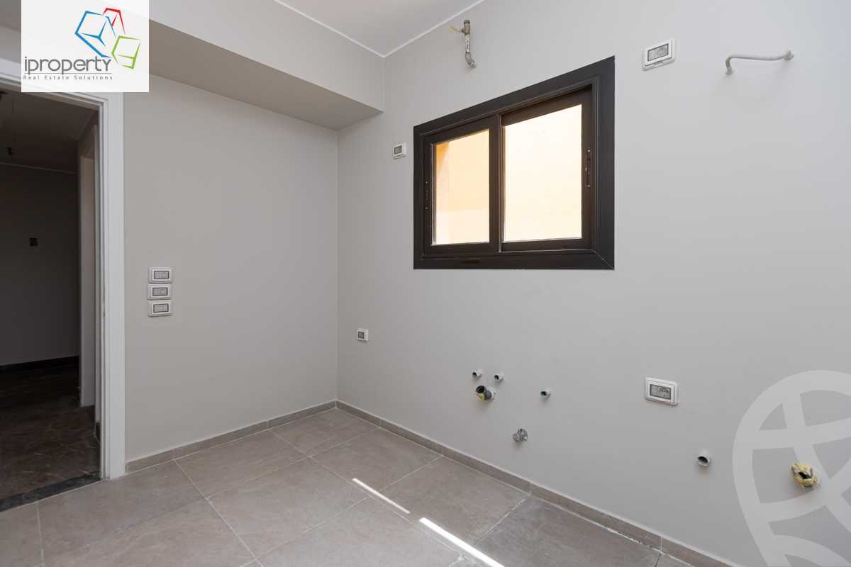https://aqarmap.com.eg/ar/listing/5794444-for-sale-cairo-6th-of-october-hadaeq-october-kmbwnd-fy-hdyq-ktwbr-o-west-tulwa-o-west