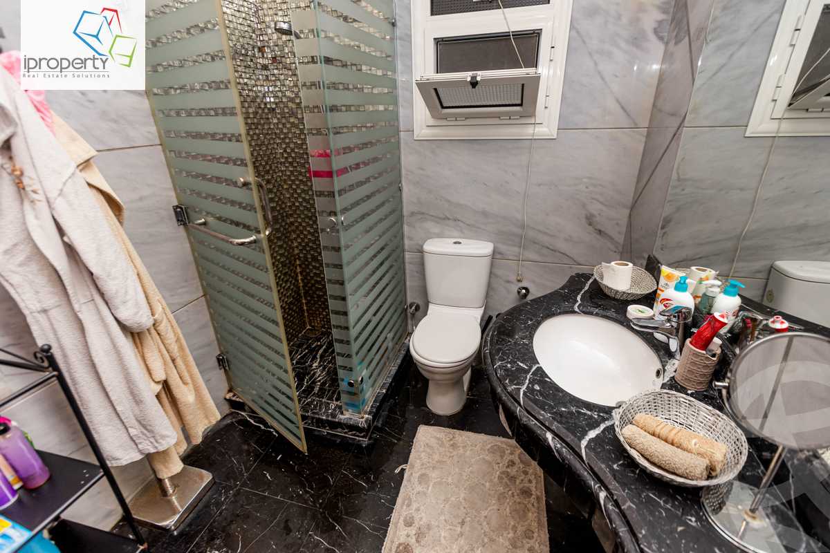 https://aqarmap.com.eg/en/listing/5943989-for-sale-alexandria-stanley-abd-el-aziz-fahmy-st