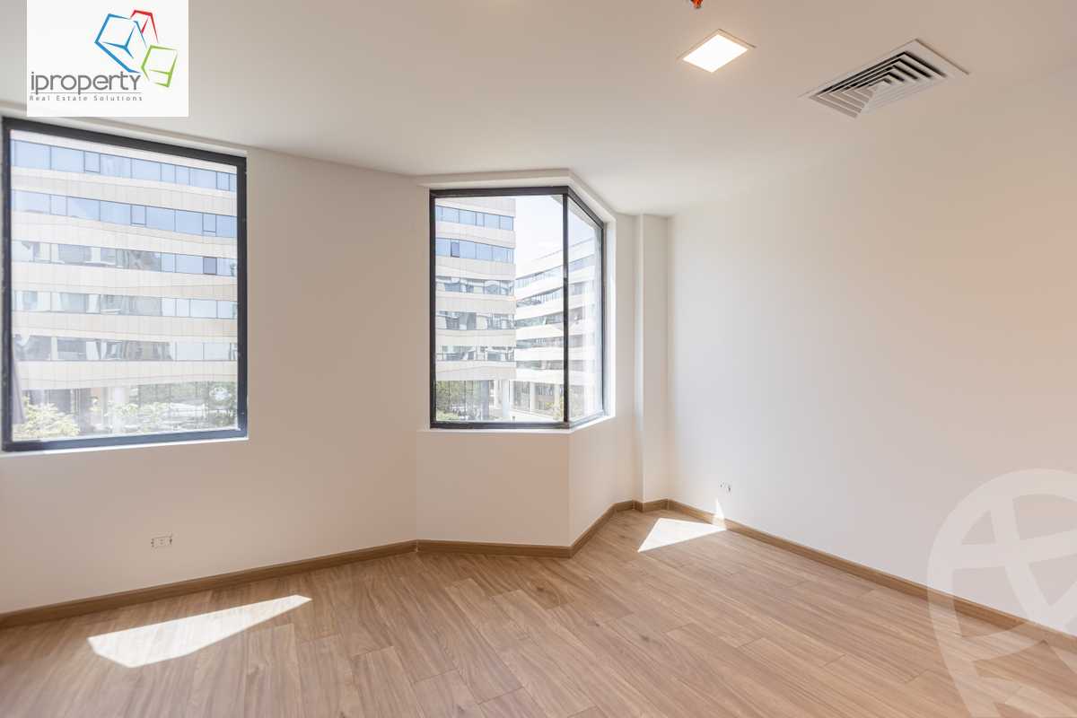 https://aqarmap.com.eg/en/listing/5959857-for-rent-cairo-el-sheikh-zayed-city-compounds-dh-bwrtl-mwl-swdyk