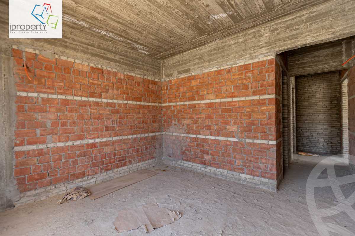 https://aqarmap.com.eg/ar/listing/5967103-for-sale-alexandria-international-coastal-road-compounds-in-international-coastal-road-blm-hylz-lskndry