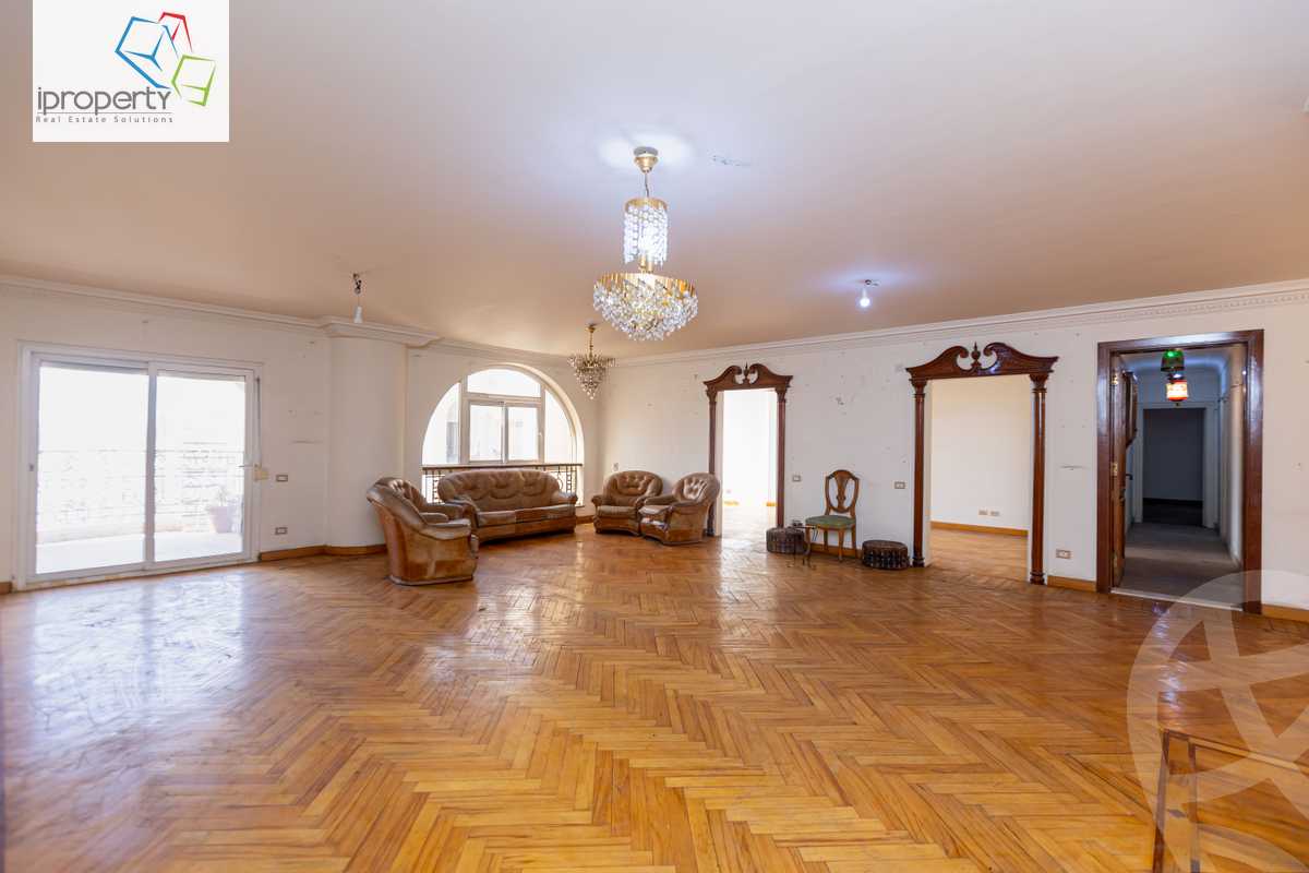 https://aqarmap.com.eg/en/listing/5986389-for-sale-alexandria-smouha-elshohada-square-rd