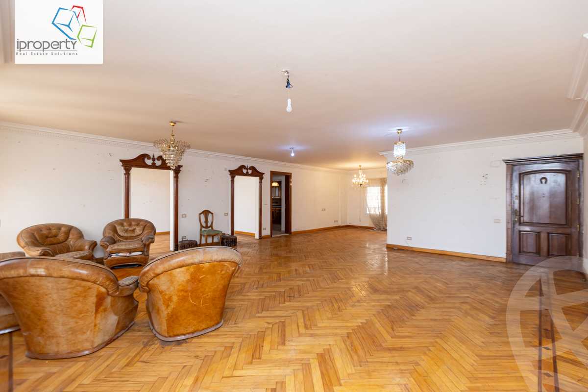 https://aqarmap.com.eg/en/listing/5986389-for-sale-alexandria-smouha-elshohada-square-rd