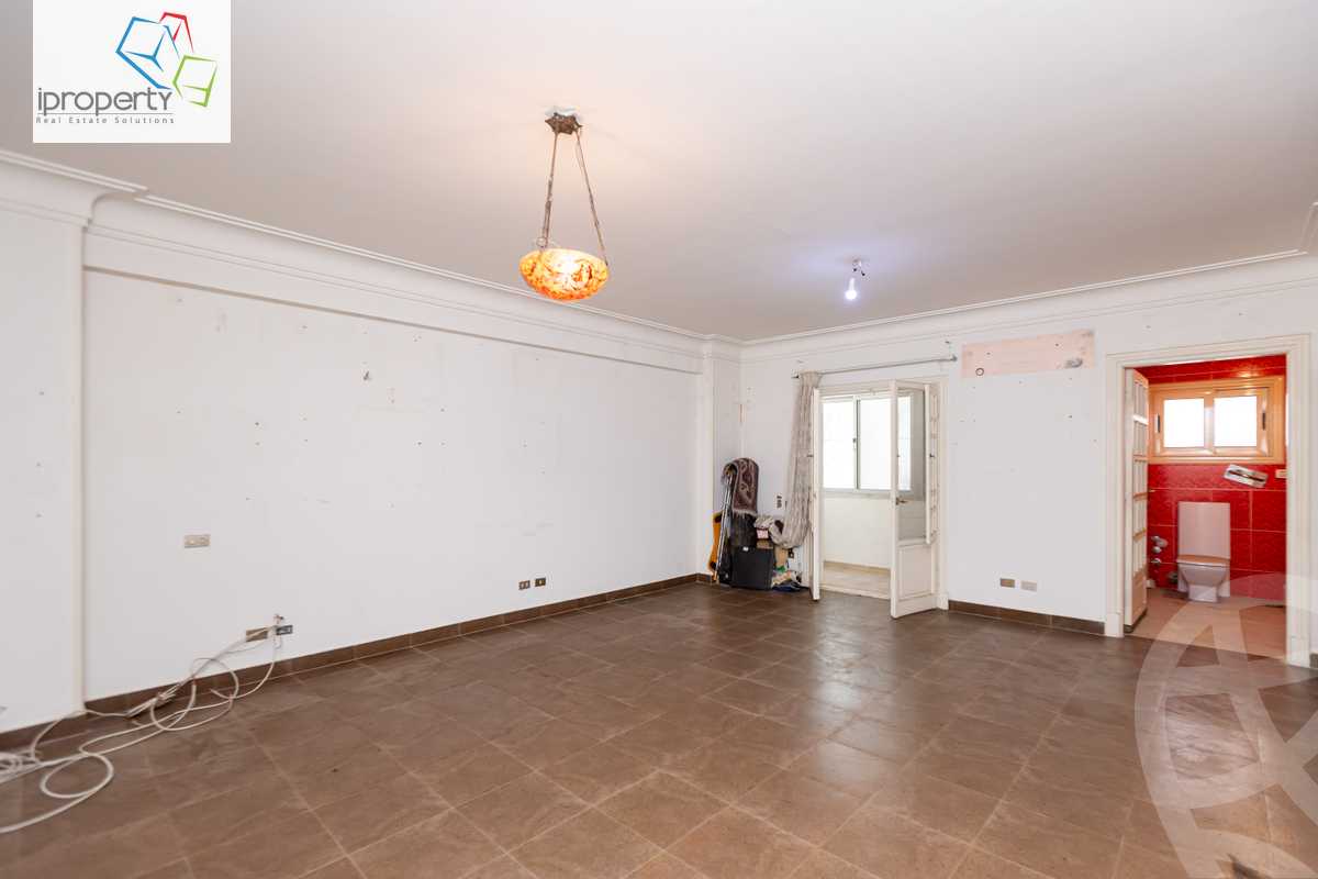 https://aqarmap.com.eg/en/listing/5986389-for-sale-alexandria-smouha-elshohada-square-rd