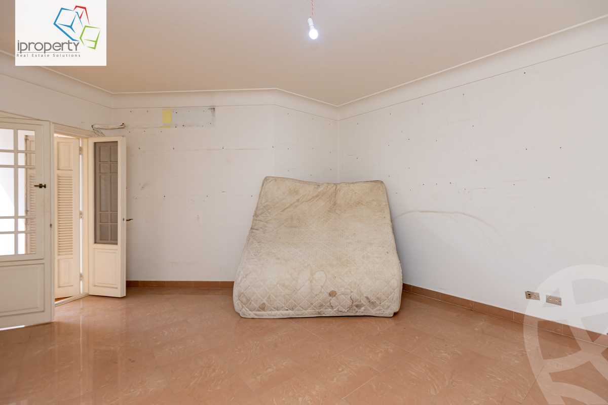 https://aqarmap.com.eg/en/listing/5986389-for-sale-alexandria-smouha-elshohada-square-rd