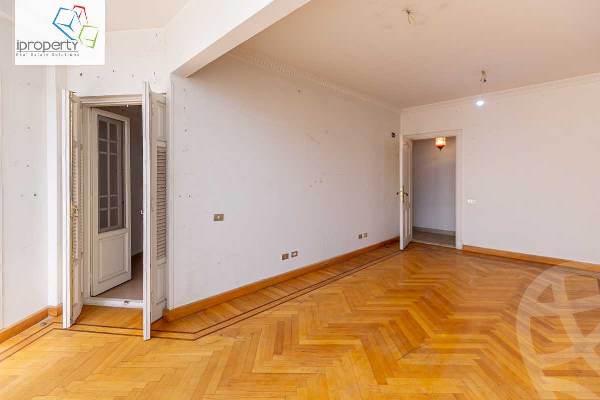 https://aqarmap.com.eg/en/listing/5986389-for-sale-alexandria-smouha-elshohada-square-rd