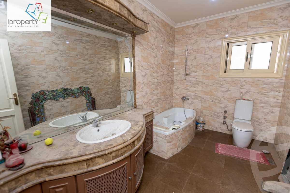 https://aqarmap.com.eg/en/listing/5986389-for-sale-alexandria-smouha-elshohada-square-rd