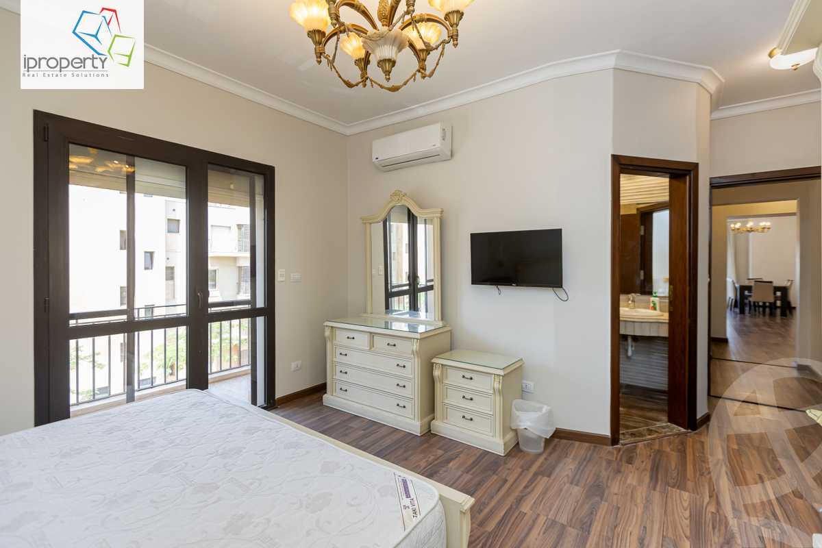 https://aqarmap.com.eg/en/listing/6020284-for-rent-cairo-el-sheikh-zayed-city-compounds-kmbwnd-wyst-twn-swdyk