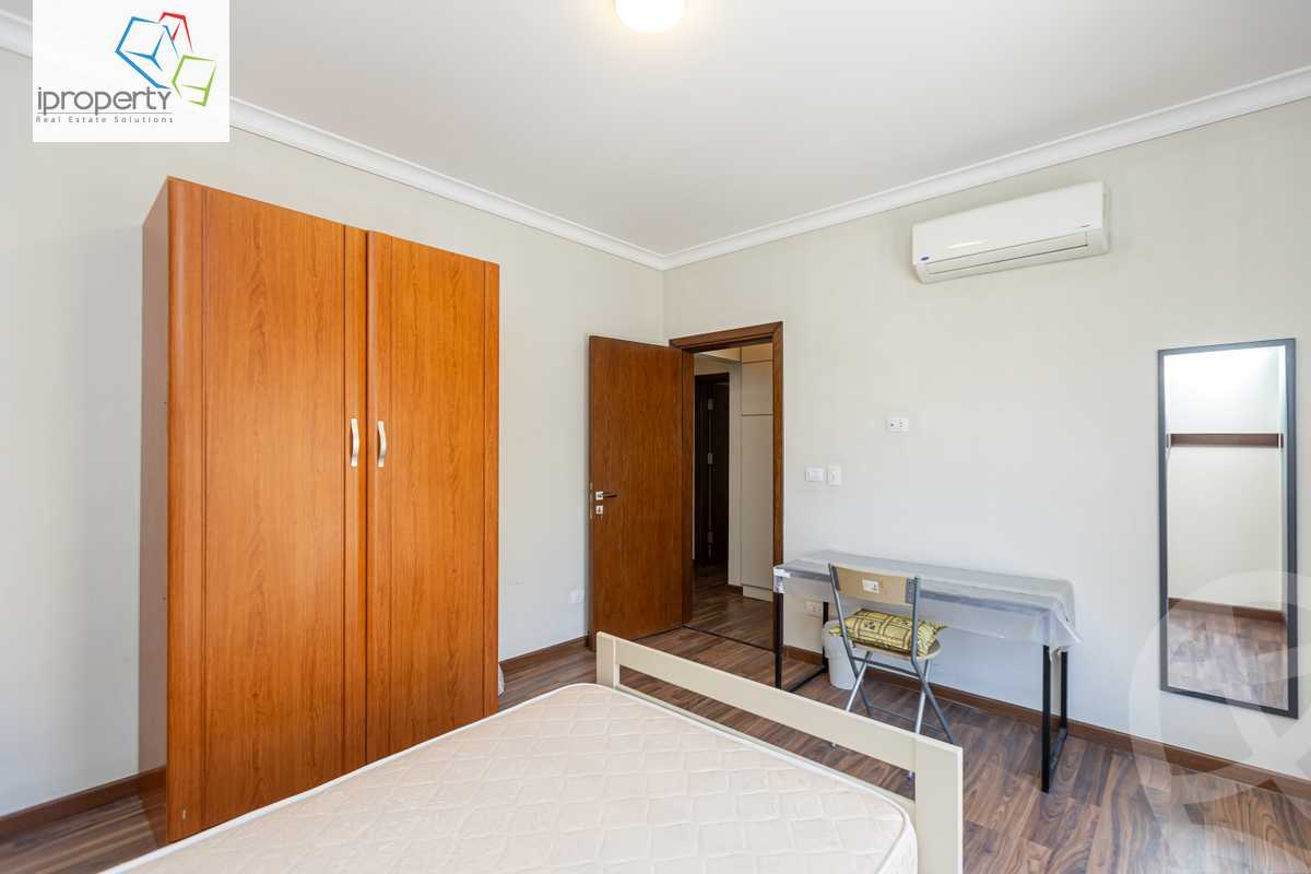 https://aqarmap.com.eg/en/listing/6020284-for-rent-cairo-el-sheikh-zayed-city-compounds-kmbwnd-wyst-twn-swdyk