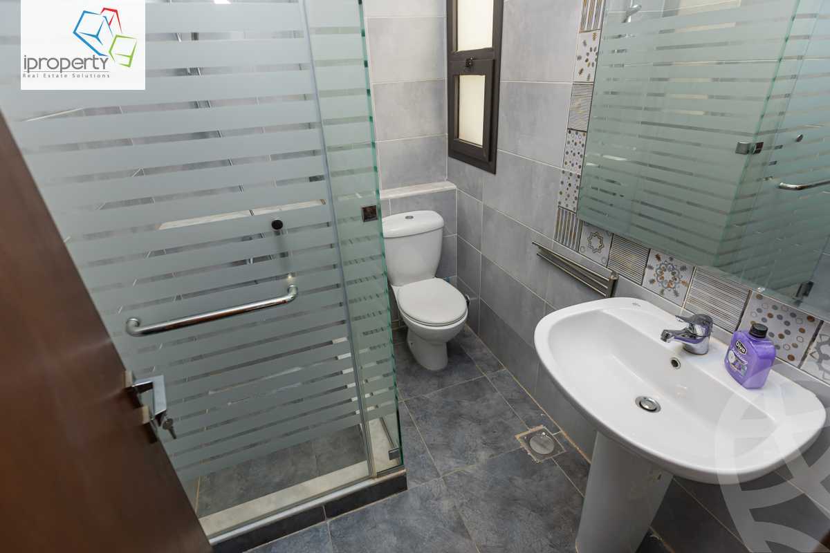 https://aqarmap.com.eg/en/listing/6020284-for-rent-cairo-el-sheikh-zayed-city-compounds-kmbwnd-wyst-twn-swdyk