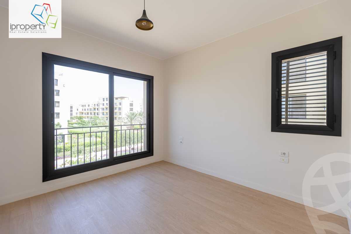 https://aqarmap.com.eg/ar/listing/6039323-for-sale-cairo-6th-of-october-hadaeq-october-kmbwnd-fy-hdyq-ktwbr-o-west-tulwa-o-west